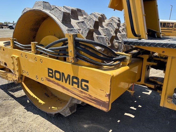 bomag-bw172-image-9