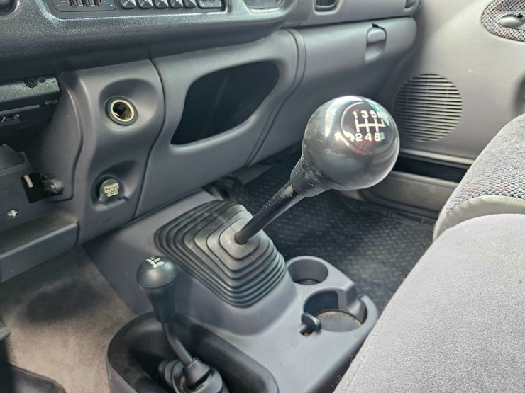 #18968-•-2002-dodge-ram-pickup-truck-image-73
