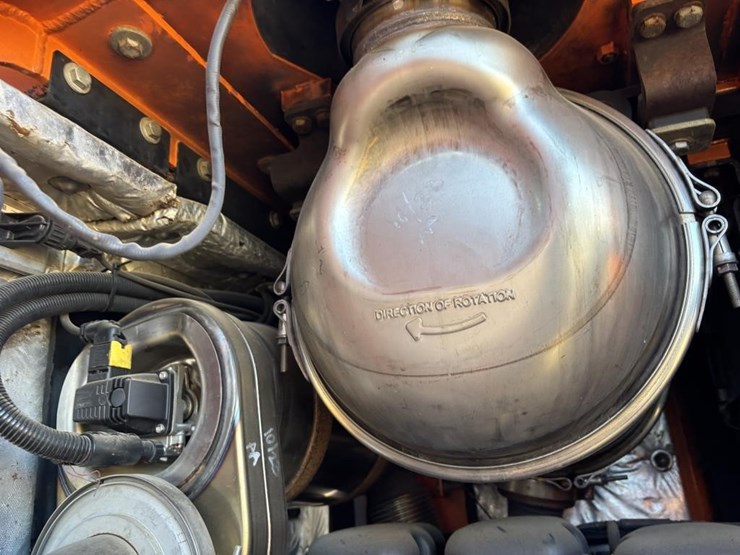 2013-doosan-dl300-3-image-47