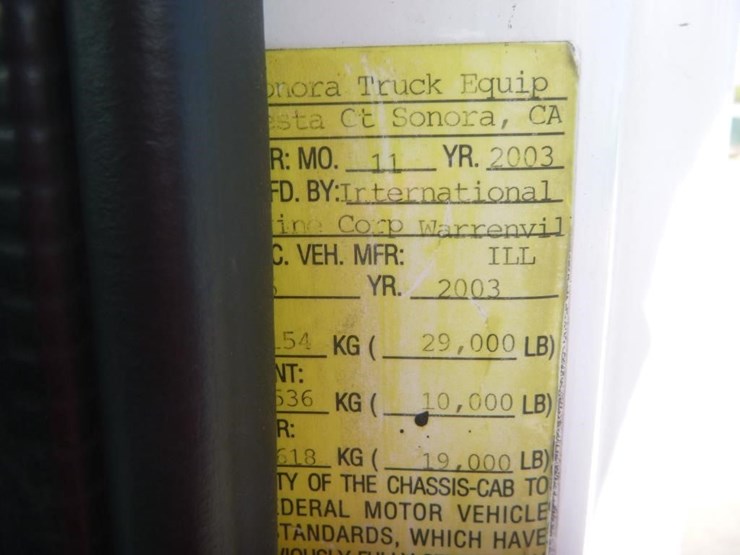 2004-international-durastar-4300-image-26