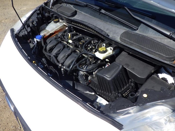 2019-ford-transit-connect-image-10