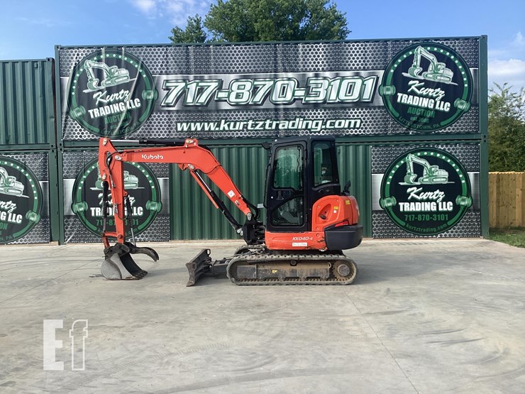 2022-kubota-kx040-4-image-1