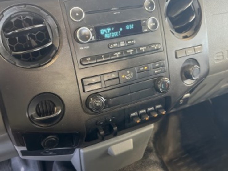2016-ford-f250-image-18