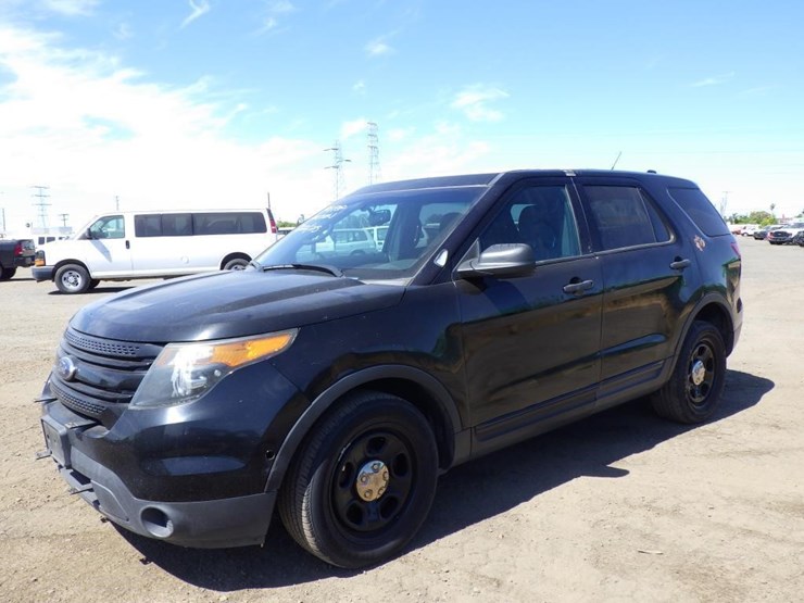 2014-ford-explorer-image-2
