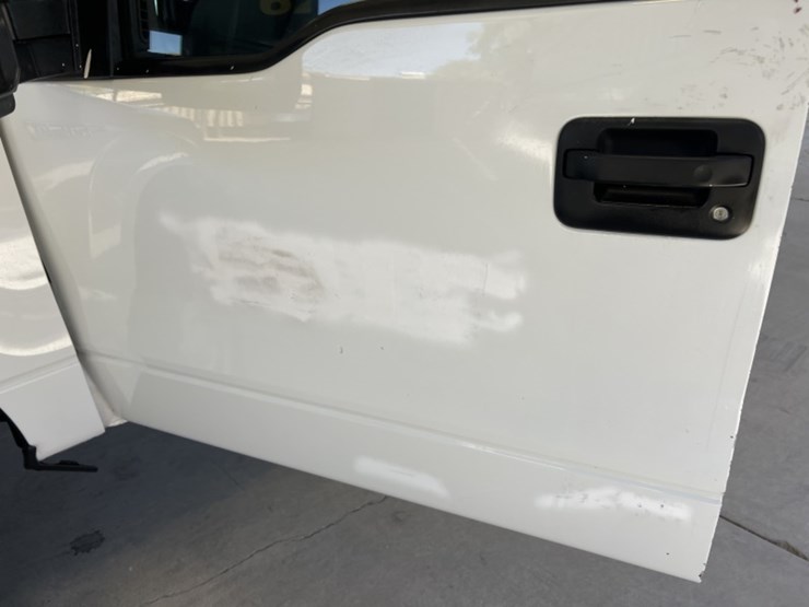 2011-ford-f150-image-16