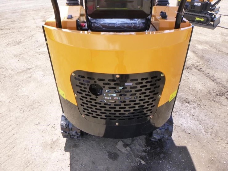 2025-vicsec-vc15-hydraulic-excavator-image-17