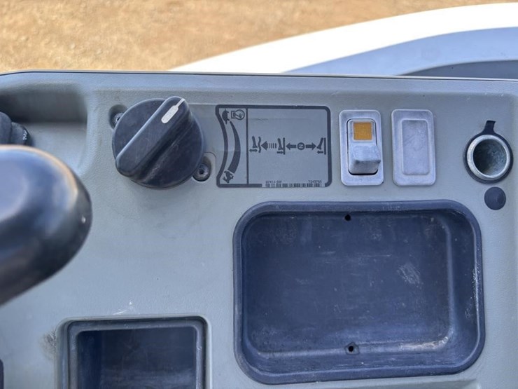2019-bobcat-e26-image-35