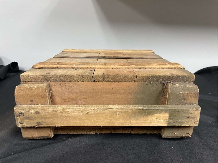 unopened-wooden-crate-1100-rounds-norinco-7.62-x-39-ammo-image-5