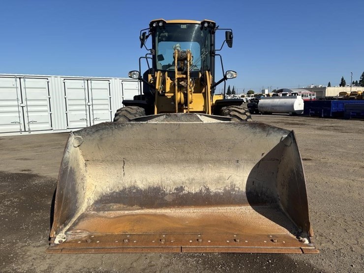 2019-caterpillar-930m-image-6