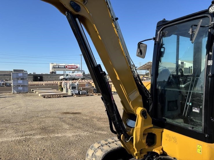 2018-caterpillar-305e2-hydraulic-excavator-image-18