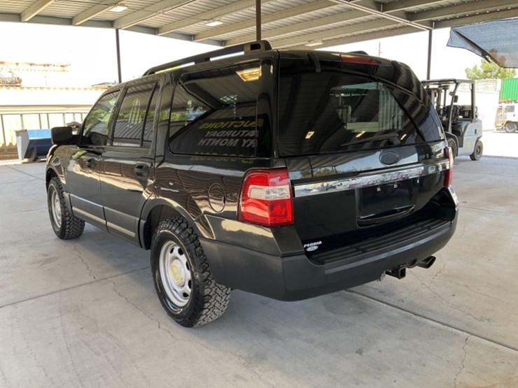2015-ford-expedition-image-5