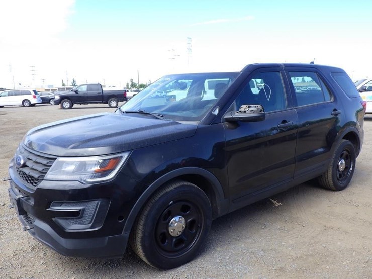 2018-ford-explorer-image-1