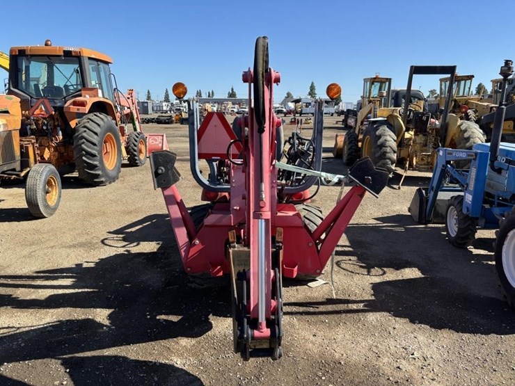 massey-ferguson-gc2310-image-7