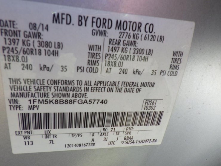2015-ford-explorer-image-16