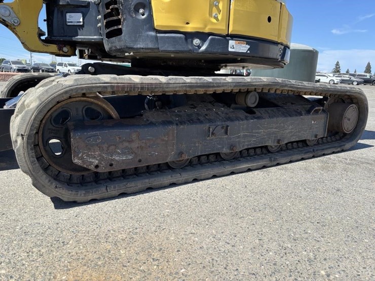 2020-yanmar-vi035-hydraulic-excavator-image-21