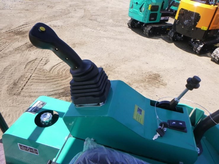 2025-cfg-h15r-hydraulic-excavator-image-22