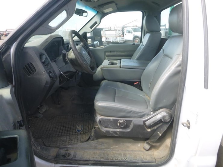 2015-ford-f350-image-10