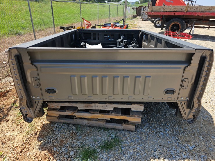 2023-ford-truck-bed-image-4