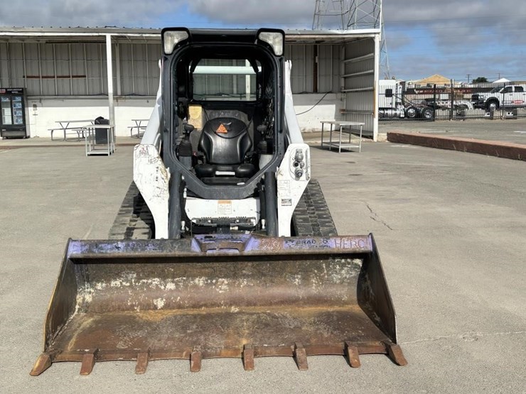 2019-bobcat-t590-image-6