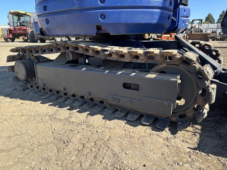 komatsu-pc28uu-image-21