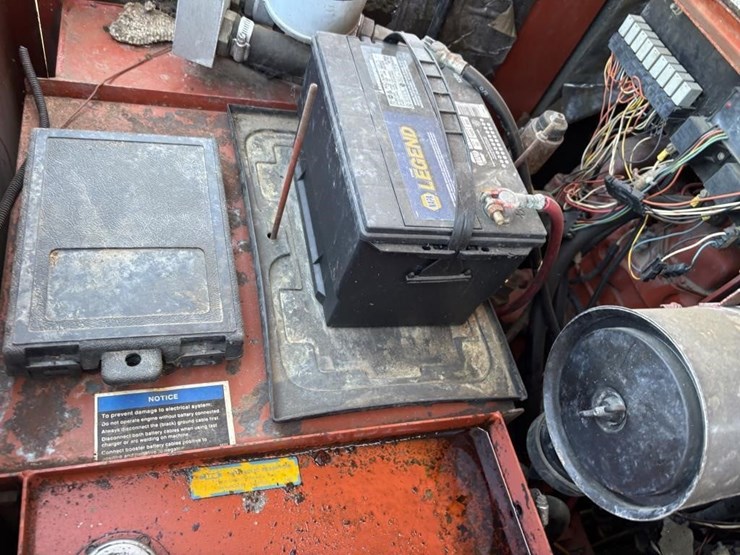 ditch-witch-fluid-pac-85-image-19