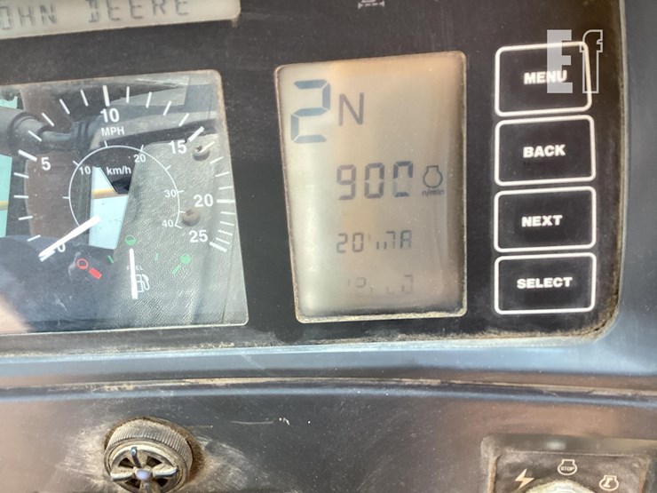 2002-deere-724j-image-16