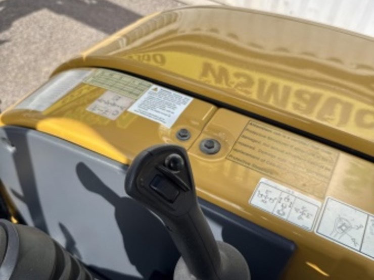 2019-caterpillar-305e2-cr-image-35