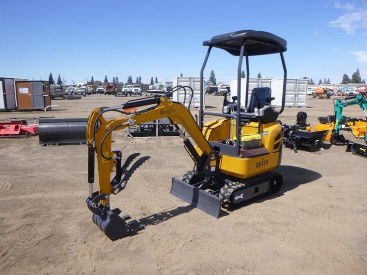 2025-cfg-qk18r-hydraulic-excavator-image-1