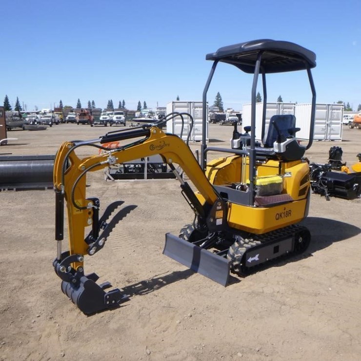 2025 CFG QK18R Hydraulic Excavator