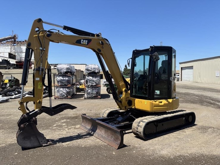 2019-caterpillar-305e2-hydraulic-excavator-image-1