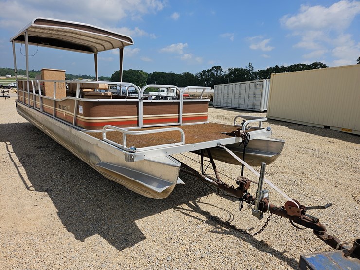 #18987-•-28ft-pontoon-boat-image-17