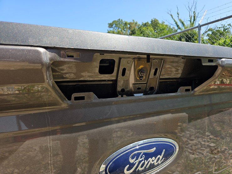 2023-ford-truck-bed-image-9