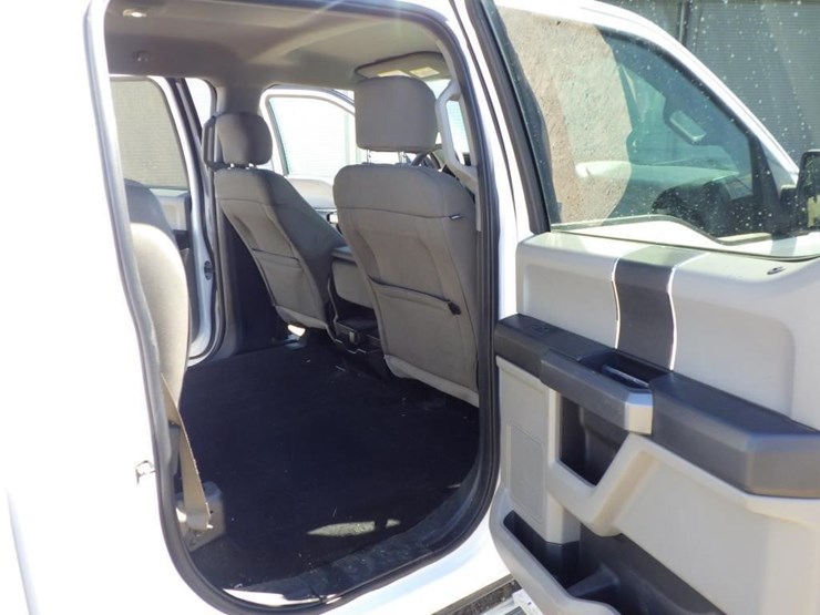 2017-ford-f150-image-8