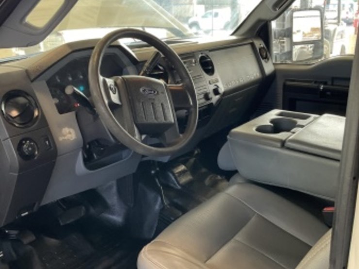 2014-ford-f250-image-22