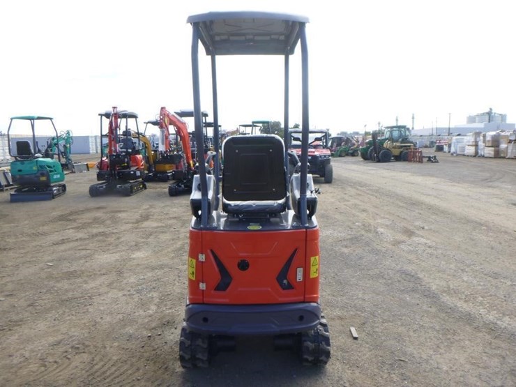 2025-cfg-mx15rx-hydraulic-excavator-image-8