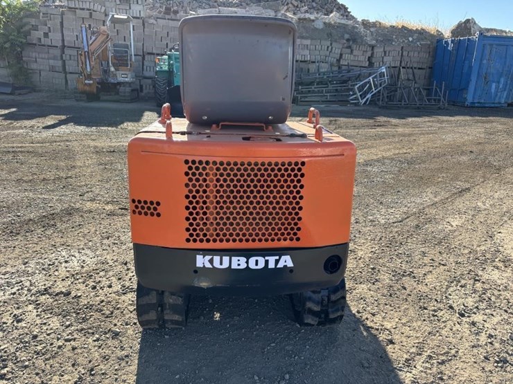 kubota-ex-7-hydraulic-excavator-image-6
