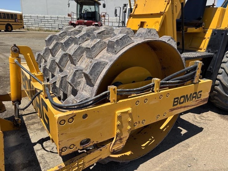 bomag-bw172-image-10