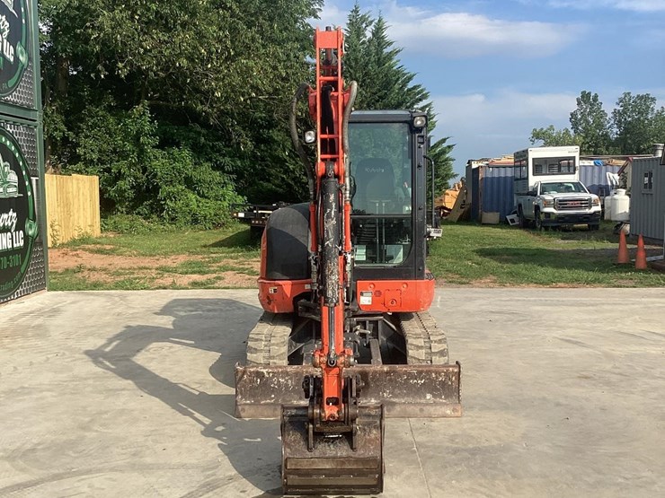 2022-kubota-kx040-4-image-7