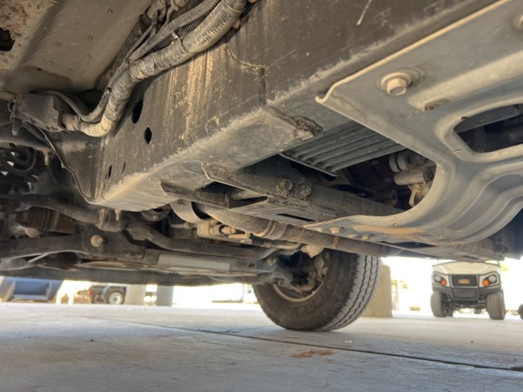 2019-ford-f150-image-27