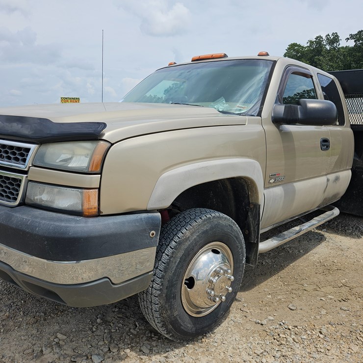 2005 CHEVROLET SILVERADO 3500