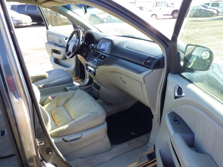 2006-honda-odyssey-image-6
