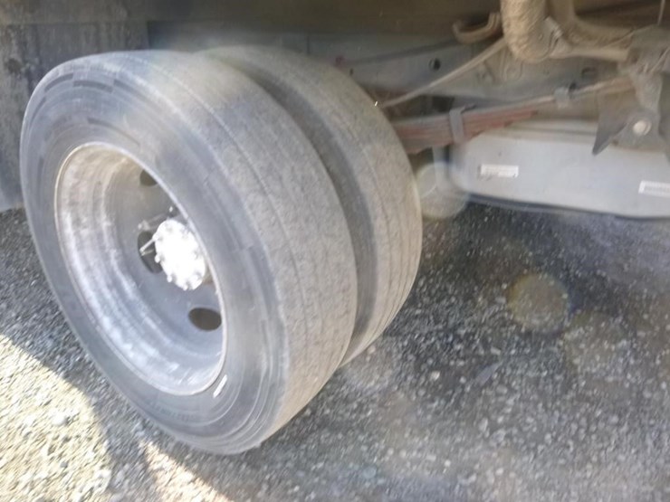 2016-ford-f450-image-16