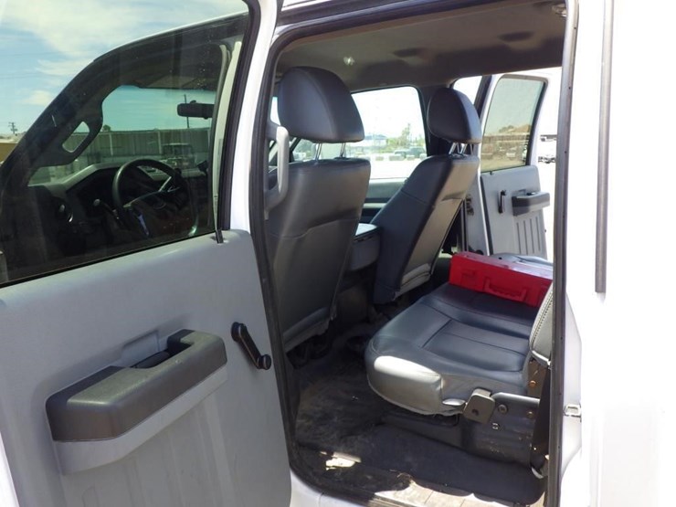 2014-ford-f550-image-7