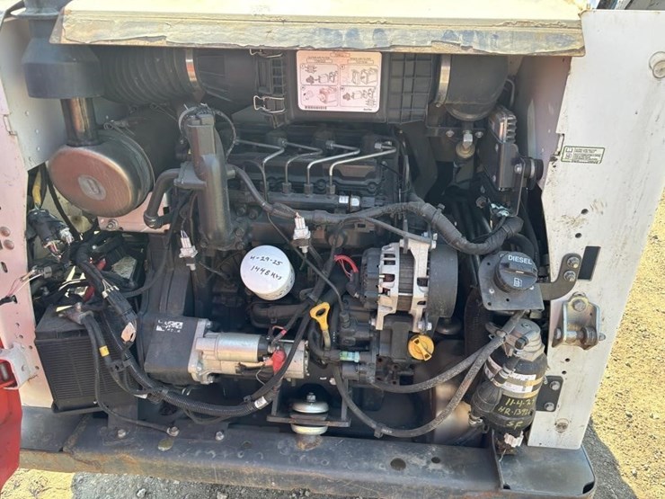 2018-bobcat-s550-image-29