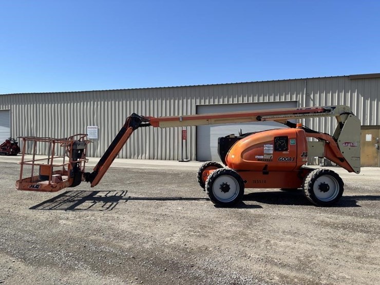 2013-jlg-600aj-image-5