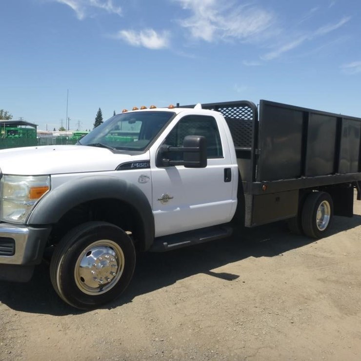 2012 FORD F550