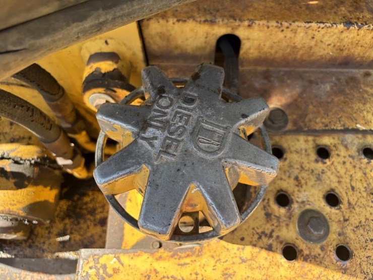 1995-deere-710d-image-48