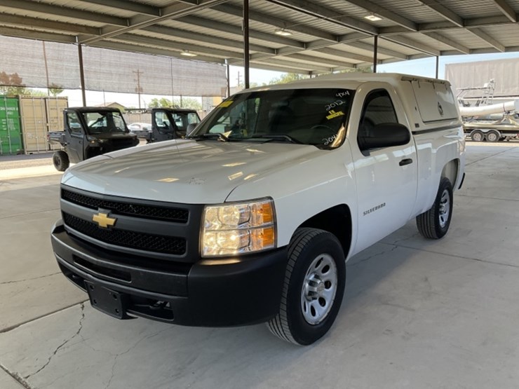 2012-chevrolet-silverado-1500-image-4