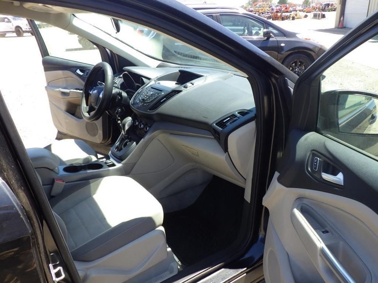 2014-ford-escape-image-6