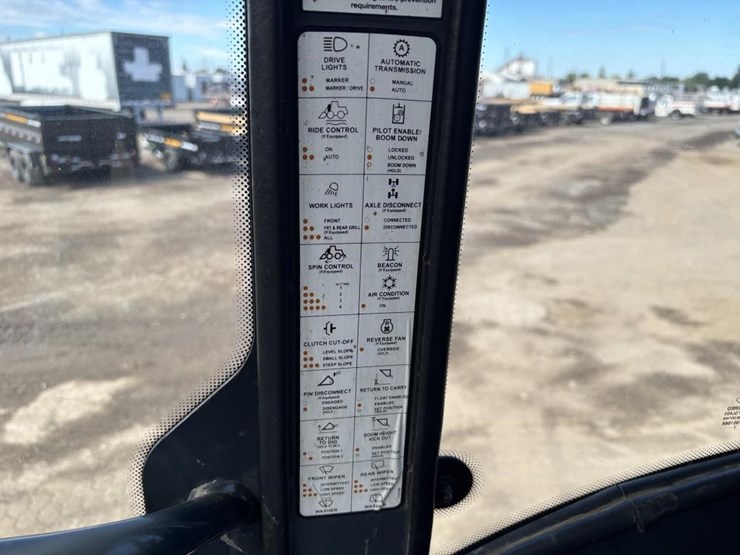 deere-624j-image-37